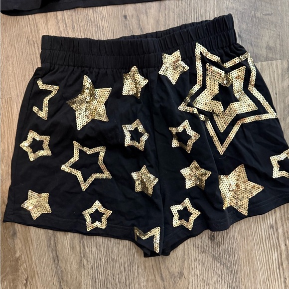 Black and Gold Star Sequin Set - Picture 3 of 5